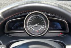 2015 Mazda
3 Maxx