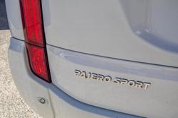 2017 Mitsubishi
Pajero GLS
