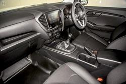 2025 Isuzu
D-MAX SX