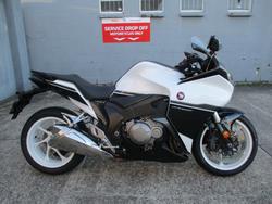 Honda VFR1200F (abs)