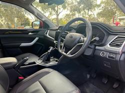 2022 LDV
T60 Max LUXE
