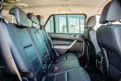 2021 Ford
Everest Trend