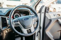 2021 Ford
Everest Trend