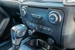 2021 Ford
Everest Trend