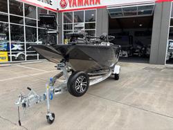 2025 QUINTREX 481 Hornet Pro