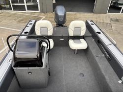 2025 QUINTREX 481 Hornet Pro