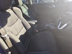 2022 Isuzu
                D-MAX LS-M