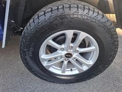 2022 Isuzu
                D-MAX LS-M