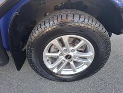 2022 Isuzu
                D-MAX LS-M