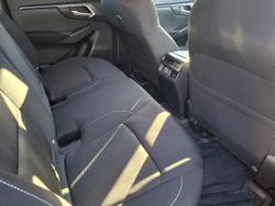 2022 Isuzu
                D-MAX LS-M