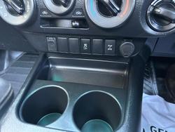 2019 Toyota
                Hilux SR