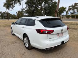 2019 Holden Commodore LT