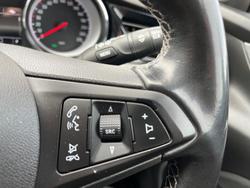 2019 Holden Commodore LT