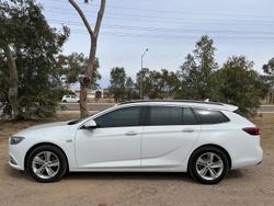 2019 Holden
Commodore LT