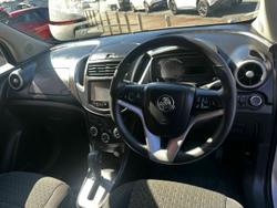 2016 Holden
Trax LS