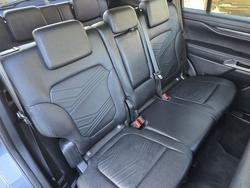 2022 Ford
Everest