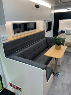 2025 Traveller Track 20'