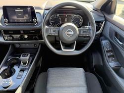 2025 Nissan
X-TRAIL ST
