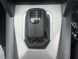 2024 Volkswagen
                Amarok TDI405 Core