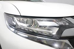2016 Mitsubishi
                Outlander LS Safety Pack