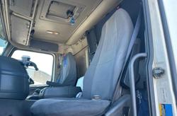 2006 Volvo Fm 480 8X4 White