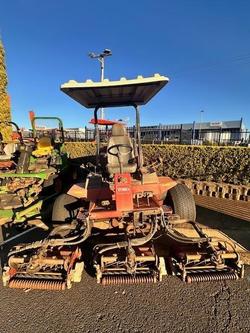 Toro
Reelmaster 6000D