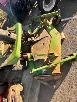 John Deere
1445 Series 2