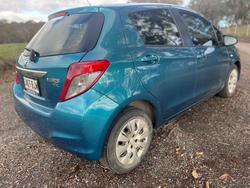2013 Toyota
Yaris YR