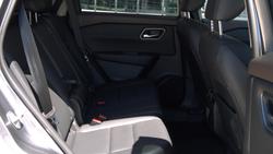 2025 Nissan
                X-TRAIL ST-L e-POWER