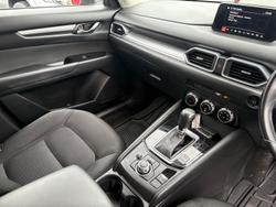 2017 Mazda
                CX-5 Maxx