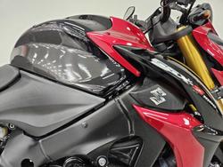 2015 Suzuki GSX-S1000 Red