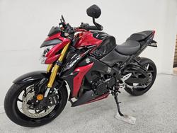 2015 Suzuki GSX-S1000 Red