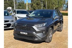 2023 Toyota
RAV4 GX
