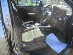2017 Nissan
Navara ST