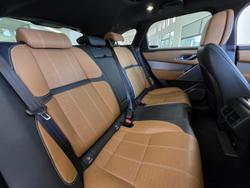 2017 Land Rover Range Rover Velar D240 R-Dynamic SE L560 MY18 AWD Kaikoura Stone
