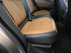 2017 Land Rover Range Rover Velar D240 R-Dynamic SE L560 MY18 AWD Kaikoura Stone