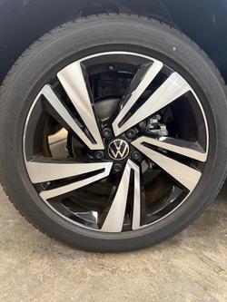 2025 Volkswagen
T-Roc 140TSI R-Line