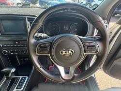 2017 Kia
Sportage Si