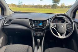 2017 Holden
Trax LS