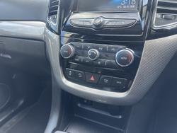 2017 Holden
Captiva LTZ
