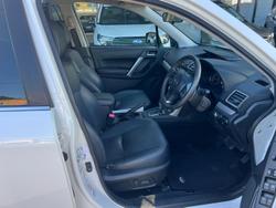 2015 Subaru
Forester 2.5i-S