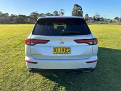 2024 Mitsubishi Outlander Black Edition