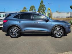 2020 Ford
Escape (No Badge)
