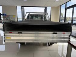 2022 Toyota
Hilux Workmate