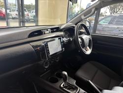 2022 Toyota
Hilux Workmate