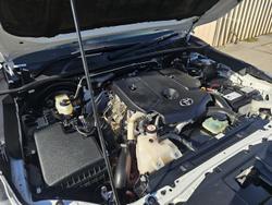2019 Toyota
                Hilux SR