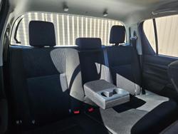 2019 Toyota
                Hilux SR