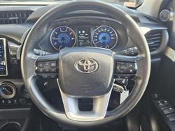 2019 Toyota
                Hilux SR