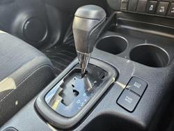 2019 Toyota
                Hilux SR