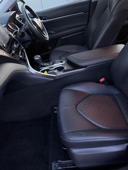 2022 Toyota
Camry SX